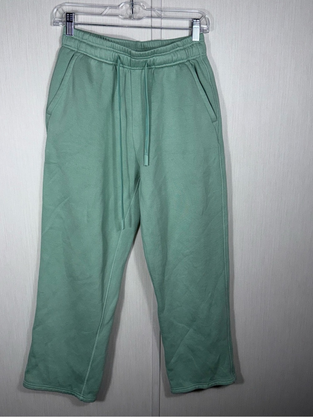 Cozy Earth Sweatpants Women's Small  Sage Green Chelsea Cotton French Terry
